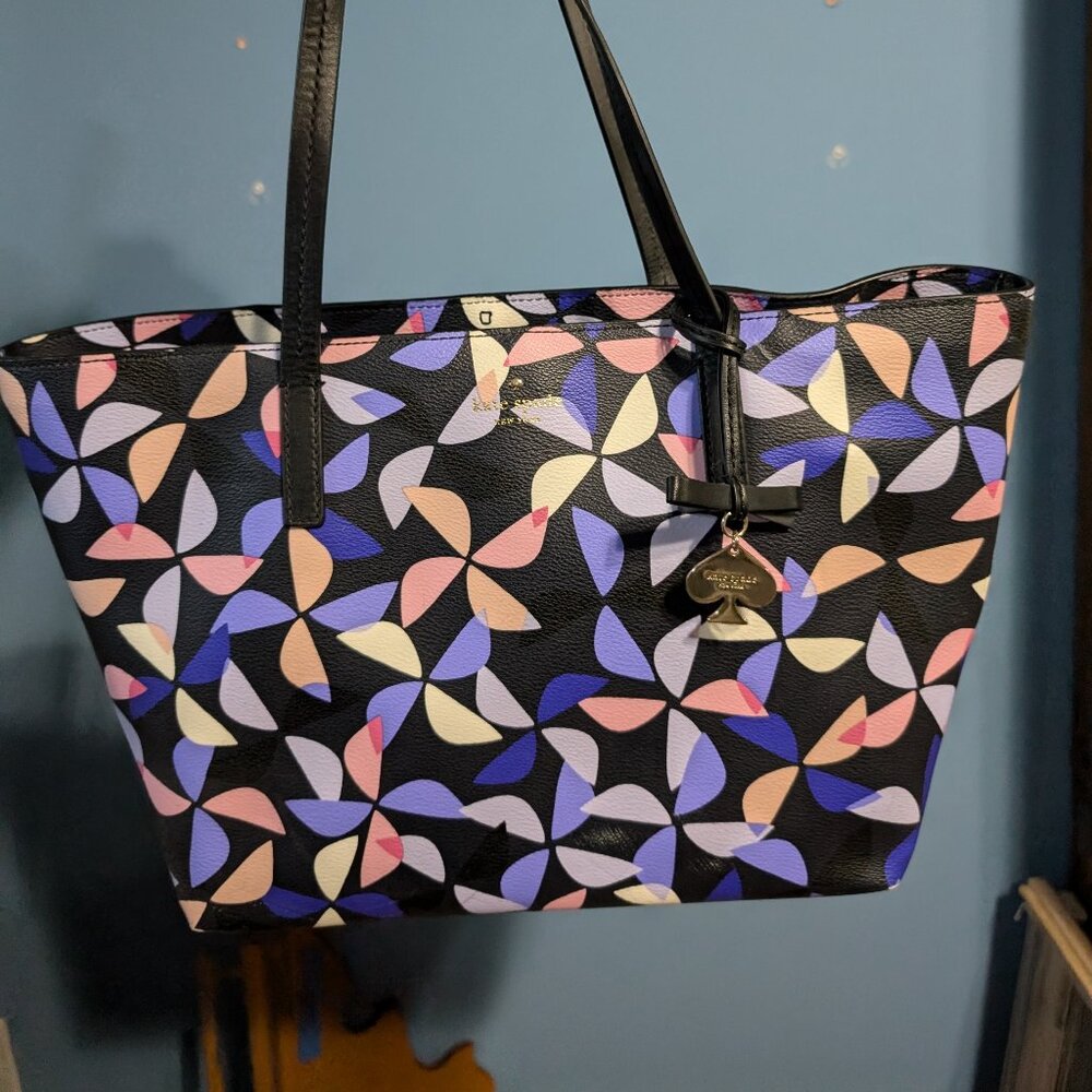 Large Kate Spade Pinwheel Tote and Matching Wallet
